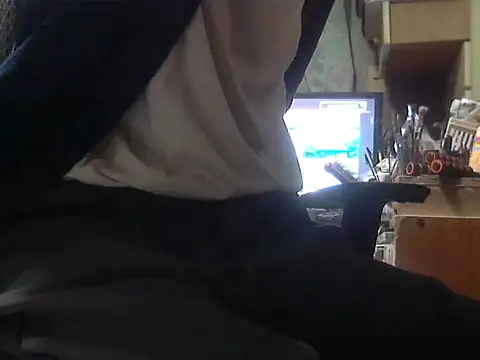Snapshot of shikokichi55 chatting on 01.15.25 shikokichi55 online show from 01.15.25