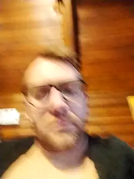 tomee83 online show from 01.10.26