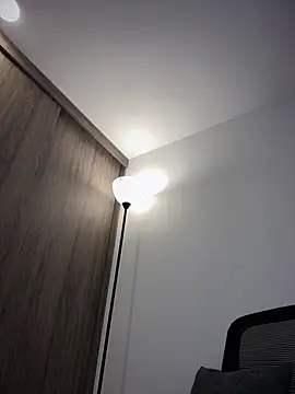 Rae Lil White online show from 03.13.25