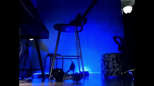 Witches of love online show from 09.13.25