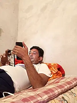 BLACK DiCK DADDY 32 online show from 12.23.24