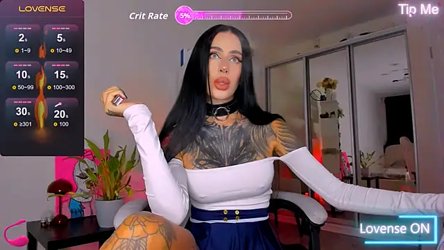 Snapshot of MaryVegas69 chatting on 10.17.25 MaryVegas69 online show from 10.17.25