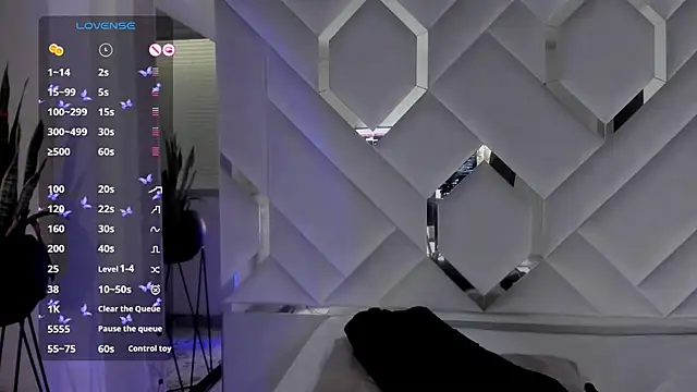 Sara Foxx1 online show from 09.19.25