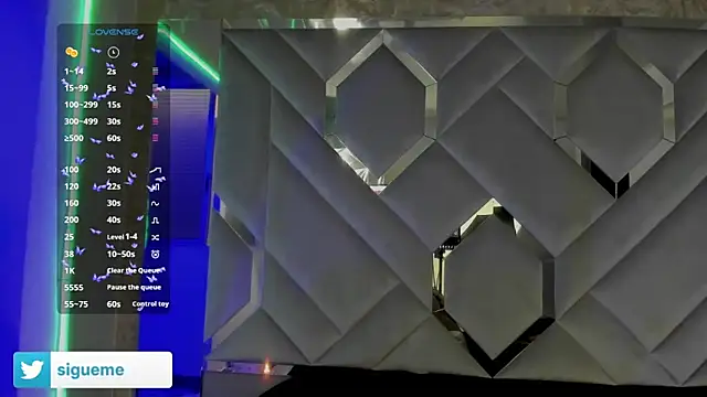 Sara Foxx1 online show from 09.25.25