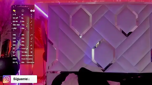 Sara Foxx1 online show from 12.04.25