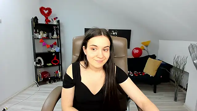 Snapshot of MelissaWiliam chatting on 02.13.25 MelissaWiliam online show from 02.13.25