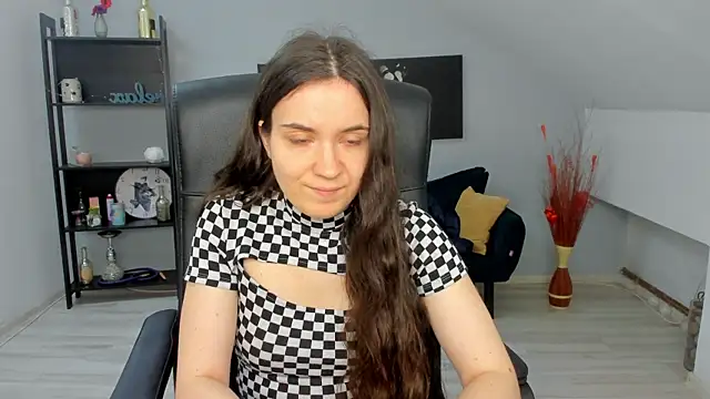 Snapshot of MelissaWiliam chatting on 04.07.26 MelissaWiliam online show from 04.07.26