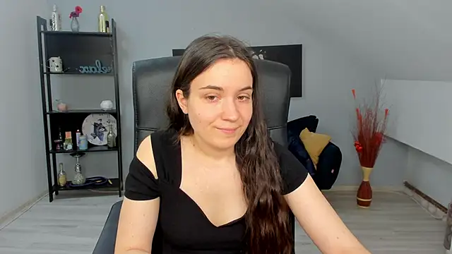 Snapshot of MelissaWiliam chatting on 04.15.26 MelissaWiliam online show from 04.15.26