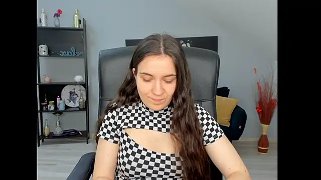 Snapshot of MelissaWiliam chatting on 04.21.26 MelissaWiliam online show from 04.21.26