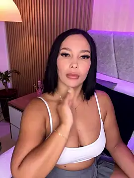 Dakota diaz  online show from 02.03.26