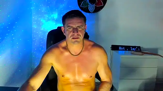 Snapshot of petr37pol chatting on 04.13.26 petr37pol online show from 04.13.26