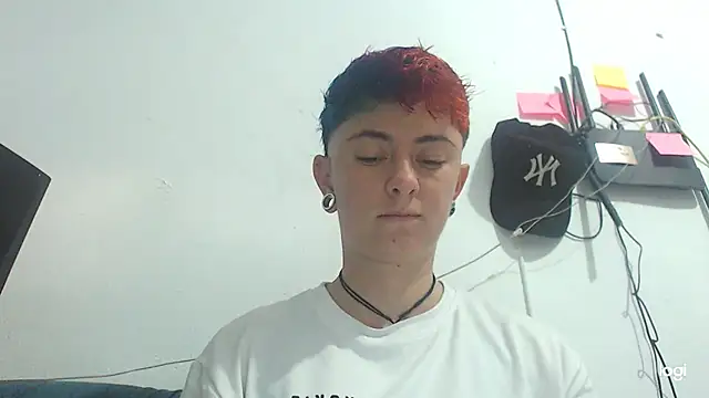 tomboyblue online show from 01.11.25