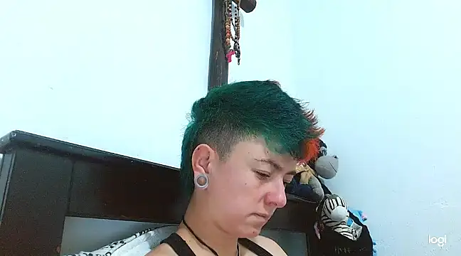 tomboyblue online show from 03.04.25