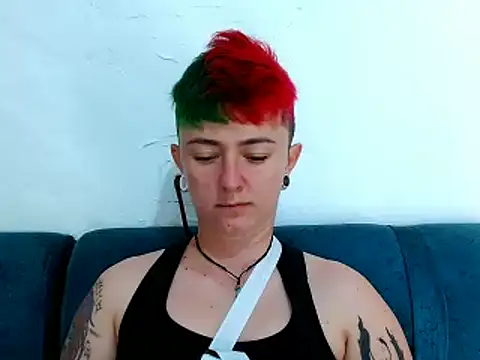 tomboyblue online show from 03.20.25