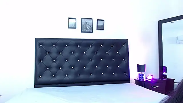 queenie star online show from 03.19.25