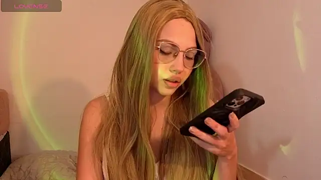 Ary1  online show from 11.19.25