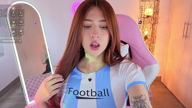 Snapshot of violet_ch chatting on 01.10.26 violet ch online show from 01.10.26