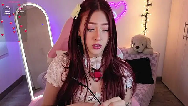 Snapshot of violet_ch chatting on 02.12.26 violet ch online show from 02.12.26