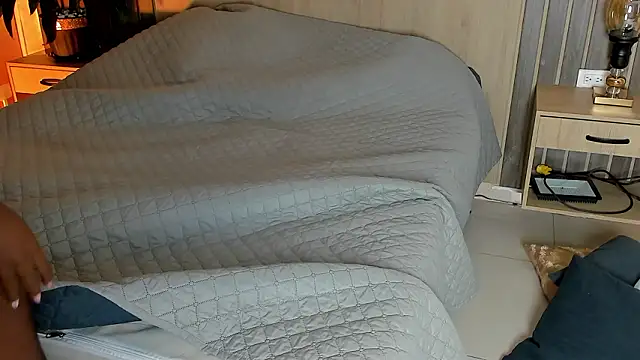 rebeca cortez  online show from 03.13.26