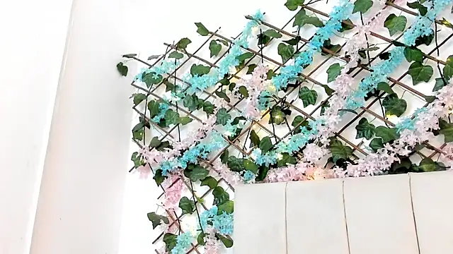 LexiiBloom online show from 10.16.25