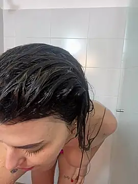 Eva Gonzalez online show from 12.31.24