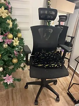 Eva Gonzalez online show from 01.04.25