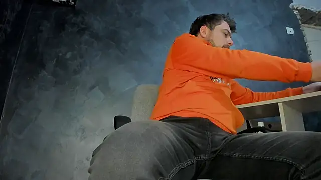 Snapshot of Master_Mark_Wayne chatting on 02.19.26 Master Mark Wayne online show from 02.19.26