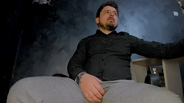 Snapshot of Master_Mark_Wayne chatting on 02.20.26 Master Mark Wayne online show from 02.20.26