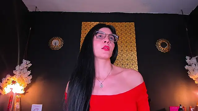 caro lyne  online show from 03.05.25