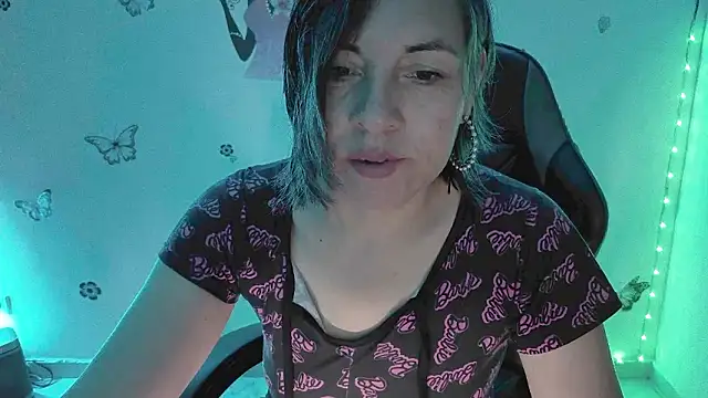 Lady breaks hearts online show from 03.15.26