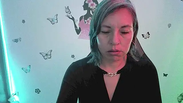 Lady breaks hearts online show from 03.27.26