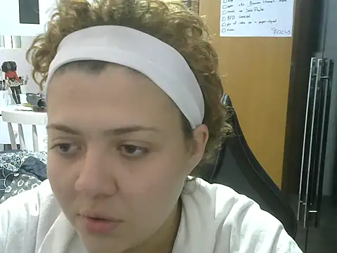 Snapshot of RuthBunny chatting on 06.01.26 RuthBunny online show from 06.01.26
