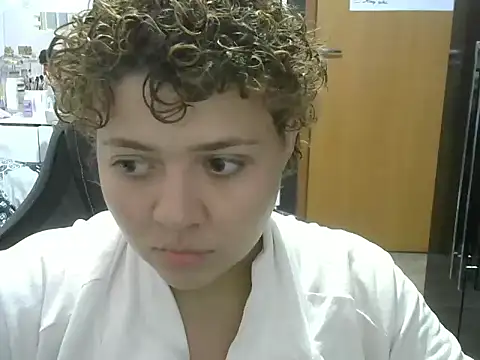 Snapshot of RuthBunny chatting on 06.08.26 RuthBunny online show from 06.08.26