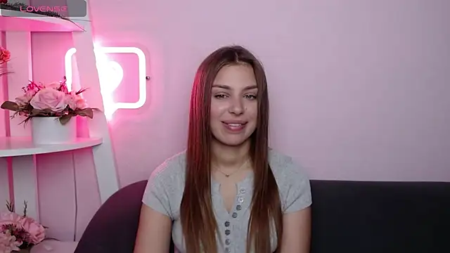 Snapshot of MilanaAngelAs chatting on 06.22.26 MilanaAngelAs online show from 06.22.26