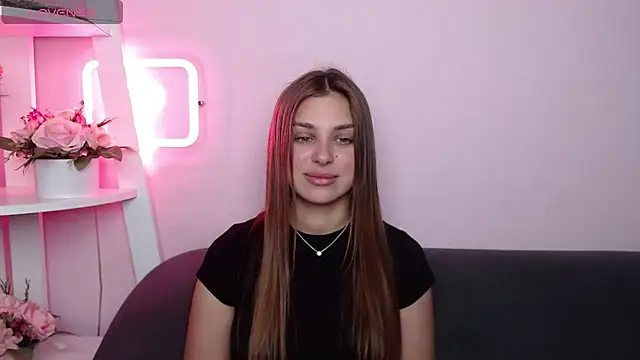 Snapshot of MilanaAngelAs chatting on 06.22.26 MilanaAngelAs online show from 06.22.26