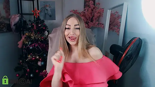 Snapshot of _KittyBoo chatting on 01.05.25 KittyBoo online show from 01.05.25