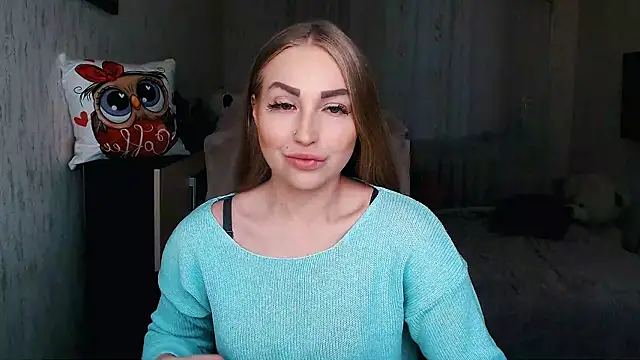 Snapshot of _KittyBoo chatting on 11.30.25 KittyBoo online show from 11.30.25