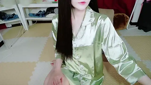 Snapshot of _mi_tsu_ki_ chatting on 05.03.26 mi tsu ki online show from 05.03.26