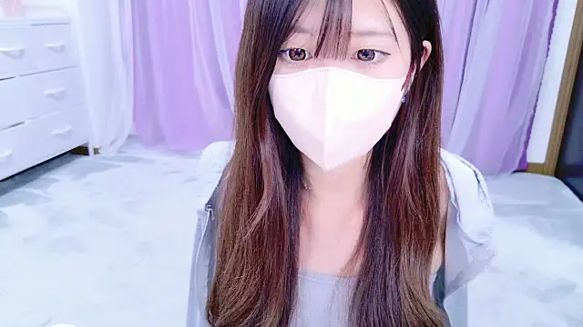 Snapshot of MAOchaso chatting on 09.17.25 MAOchaso online show from 09.17.25