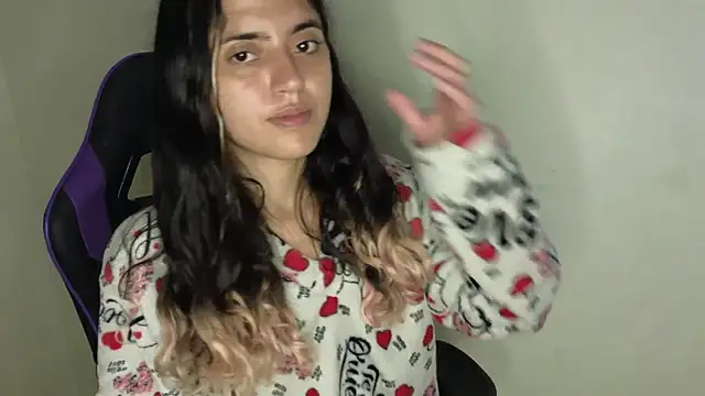 Snapshot of ViolettaSummer chatting on 02.09.25 ViolettaSummer online show from 02.09.25