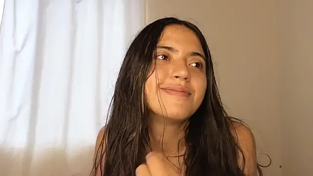 Snapshot of ViolettaSummer chatting on 10.09.25 ViolettaSummer online show from 10.09.25