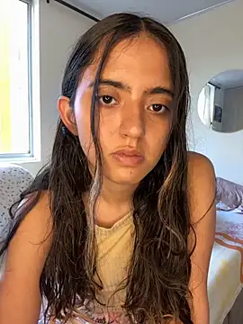 Snapshot of ViolettaSummer chatting on 11.03.25 ViolettaSummer online show from 11.03.25