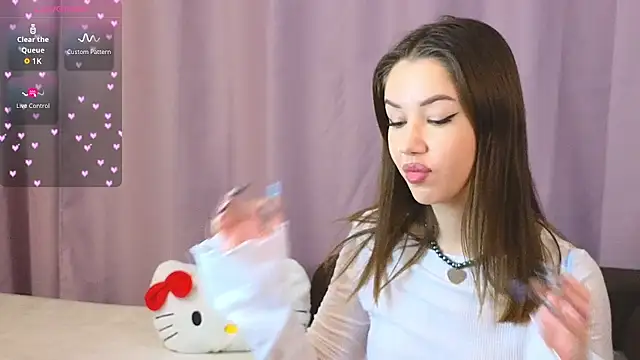 ellie kramer online show from 10.31.25