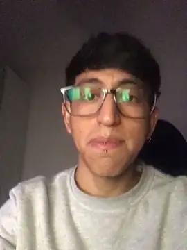 modelo180 online show from 03.18.25