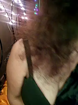 Snapshot of Maaya66 chatting on 12.22.24 Maaya66 online show from 12.22.24