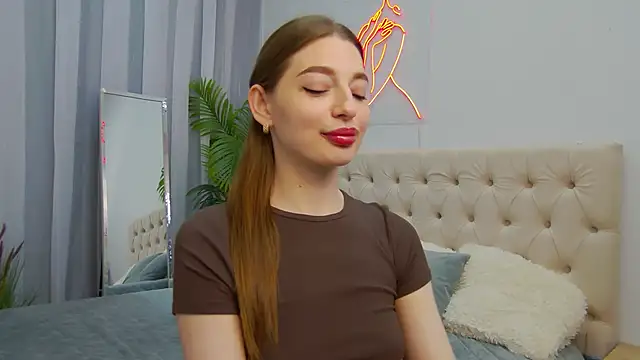 Snapshot of NicoleRosss chatting on 05.16.26 NicoleRosss online show from 05.16.26