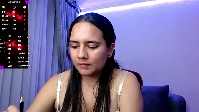 Lexyevans online show from 12.06.24