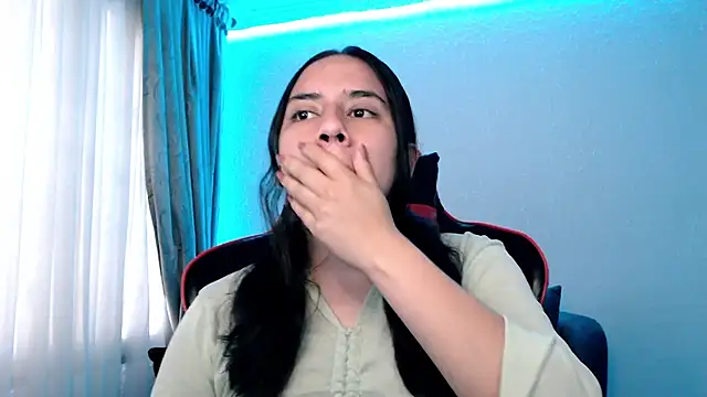 Lexyevans online show from 12.14.24