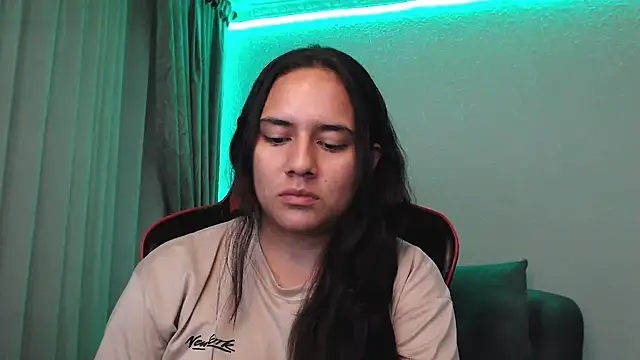 Lexyevans online show from 01.27.25