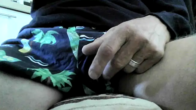 ewuich1 online show from 01.15.25